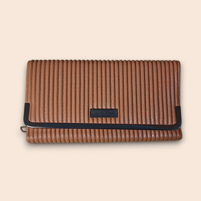 Pleated Frame Clutch Wallet